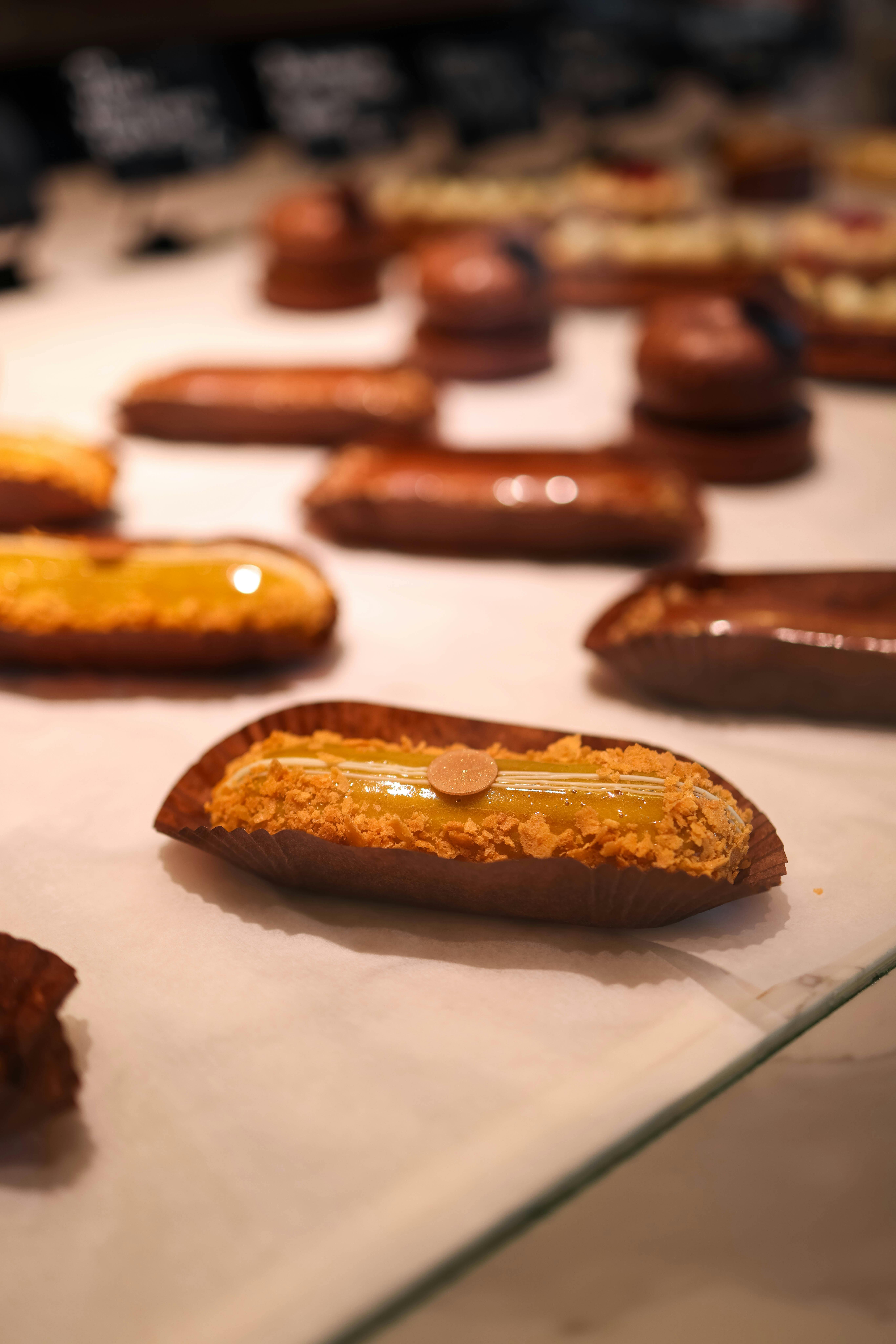 Éclair au chocolat